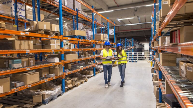 Integrarea WMS în ERP – automatizarea inteligentă a proceselor din depozit